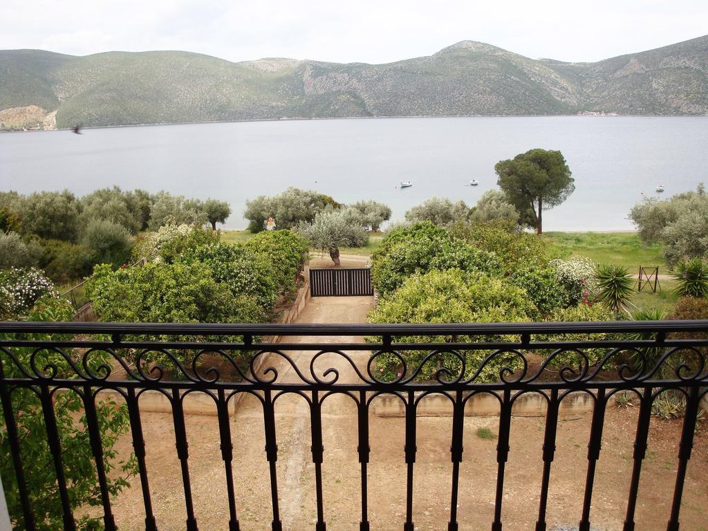 Waterfront Mediterranean Villa Skroponeria Exteriör bild