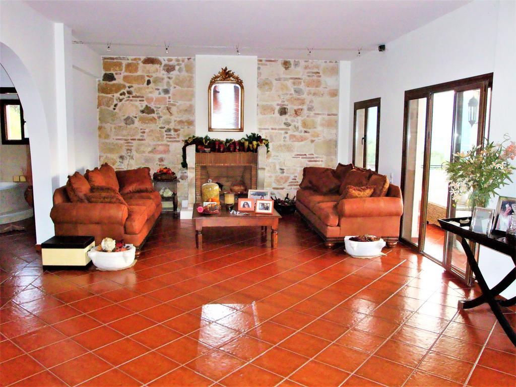 Waterfront Mediterranean Villa Skroponeria Exteriör bild