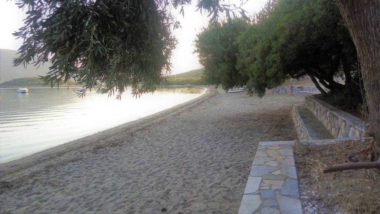 Waterfront Mediterranean Villa Skroponeria Exteriör bild